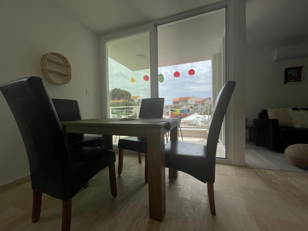Vila Regina Apartment Paloma With Swimming Pool Jezera Zewnętrze zdjęcie
