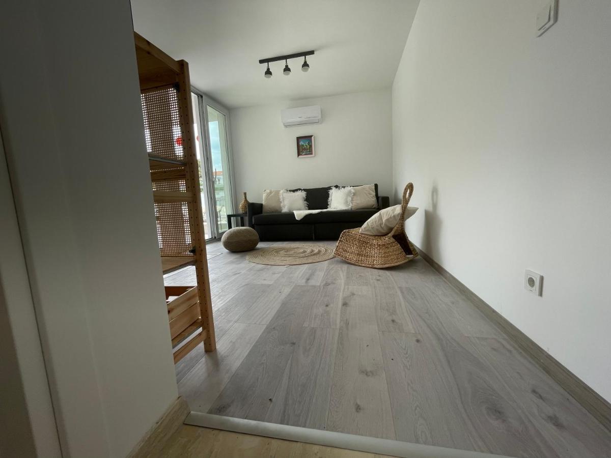 Vila Regina Apartment Paloma With Swimming Pool Jezera Zewnętrze zdjęcie