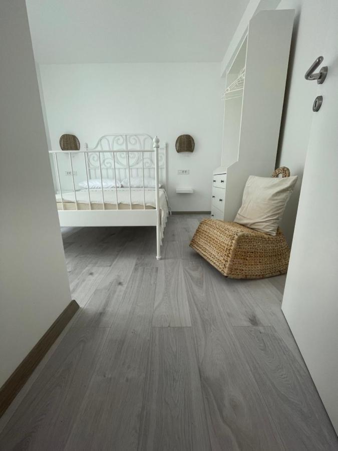 Vila Regina Apartment Paloma With Swimming Pool Jezera Zewnętrze zdjęcie