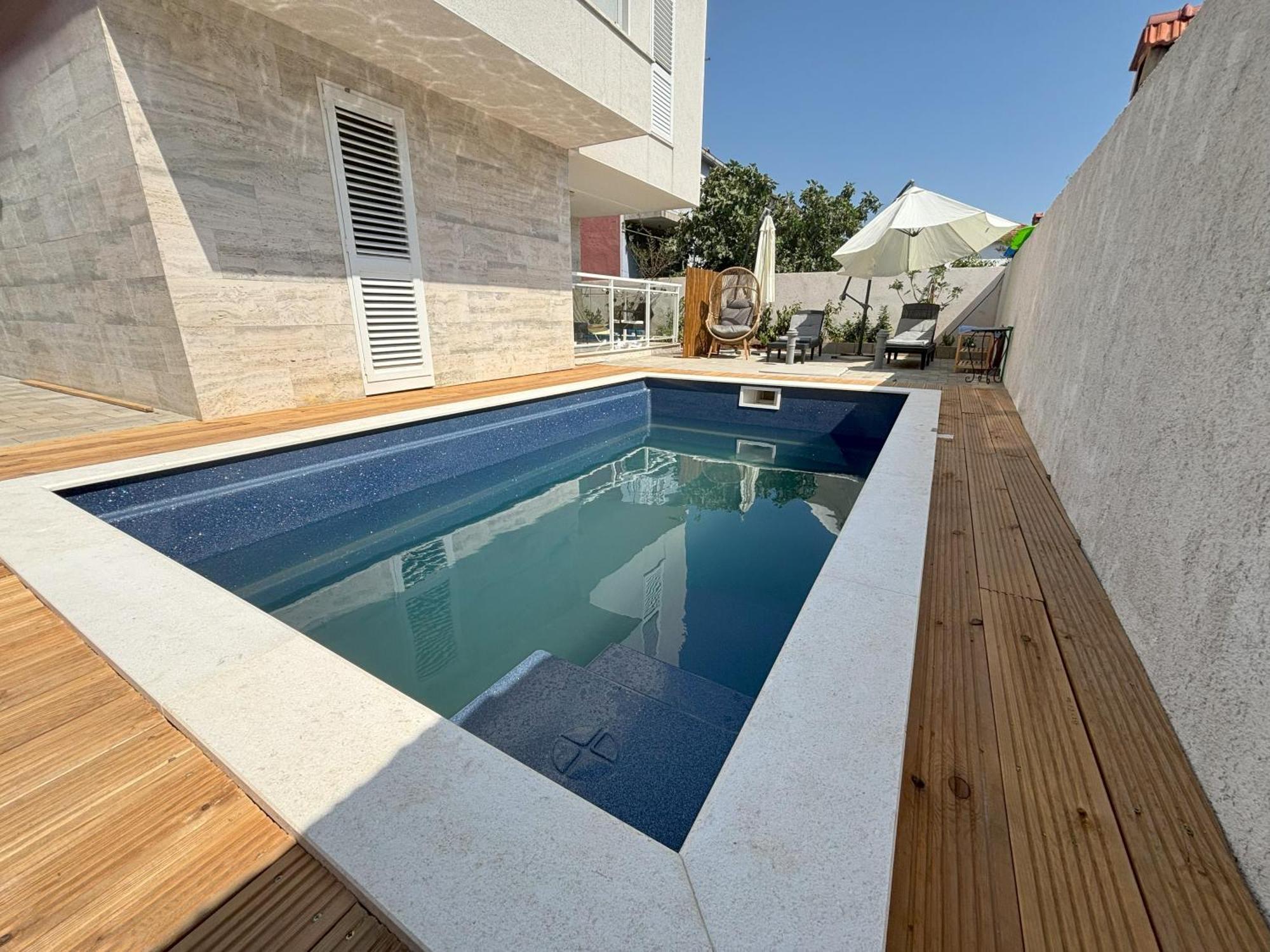 Vila Regina Apartment Paloma With Swimming Pool Jezera Zewnętrze zdjęcie