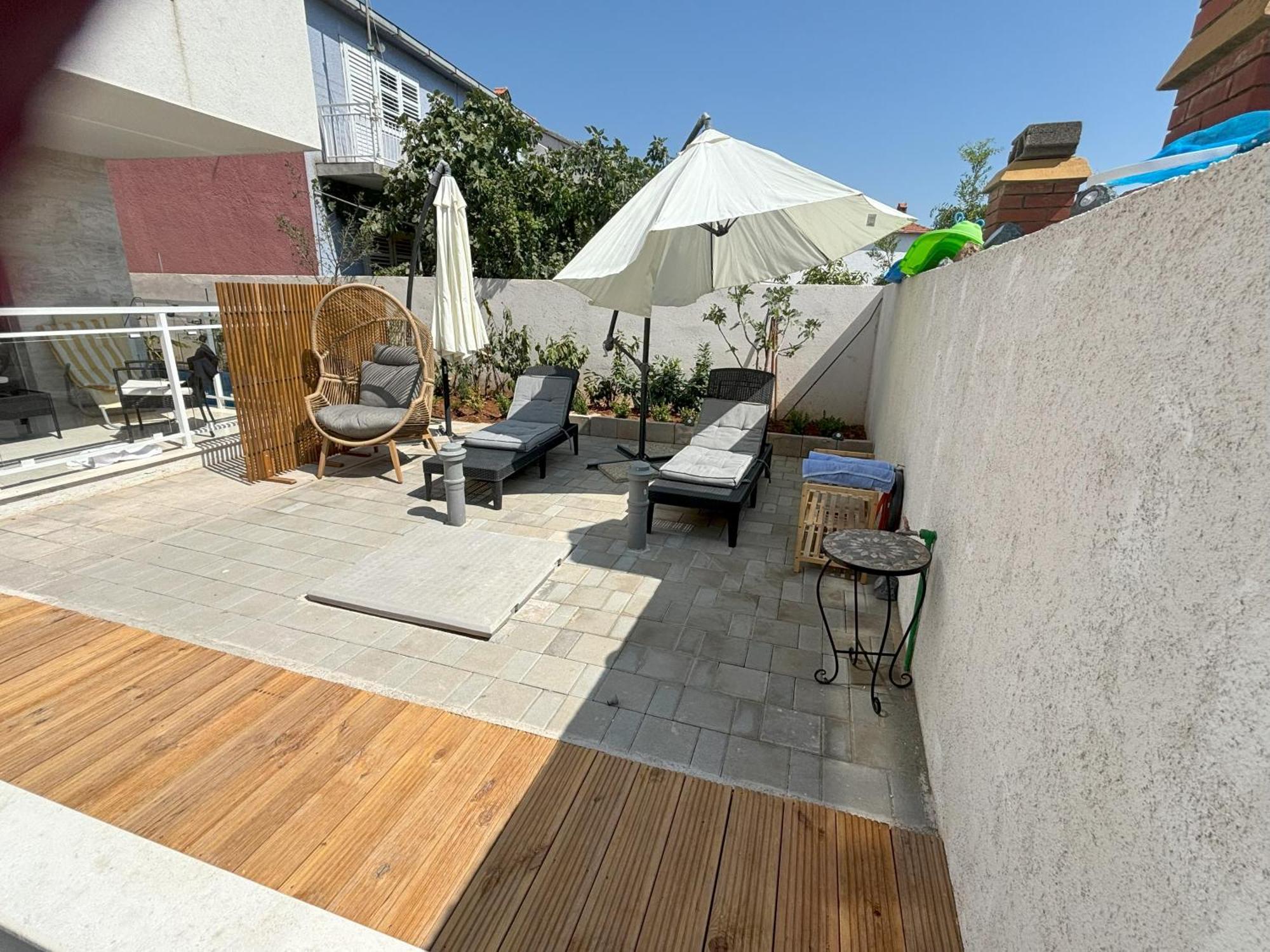 Vila Regina Apartment Paloma With Swimming Pool Jezera Zewnętrze zdjęcie